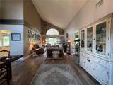 737 Butternut Place - Photo 4