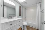 224 La Casa - Photo 11