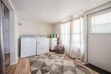 1048 Roselle Avenue - Photo 10