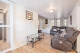 1048 Roselle Avenue - Photo 14