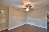640 Waldon Avenue - Photo 38