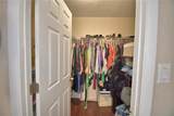640 Waldon Avenue - Photo 39