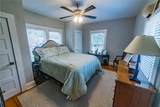 622 Hancock Street - Photo 10