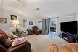 232 Temple Circle - Photo 3