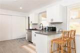 2916 Maplewood Avenue - Photo 9