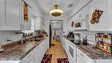 1733 Sandalwood Circle - Photo 8