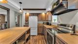 521 Oak Ridge - Photo 11