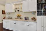 858 Hanover Way - Photo 16