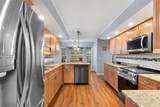 2861 Pond View Drive - Photo 14