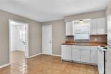1554 Sarah Street - Photo 8