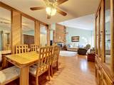 2115 Kings Crossing - Photo 12
