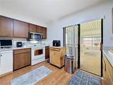 2115 Kings Crossing - Photo 14