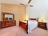 2115 Kings Crossing - Photo 29