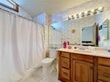 2115 Kings Crossing - Photo 31