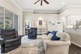 1015 Robin Lane - Photo 4