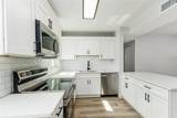 526 Victoria Boulevard - Photo 7