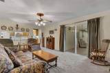 402 Aberdeen Court - Photo 15