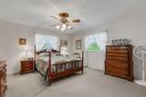 402 Aberdeen Court - Photo 16