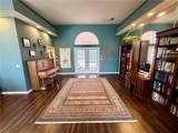 405 Valley Court - Photo 32