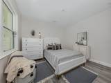 922 Venice Avenue - Photo 10