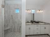 922 Venice Avenue - Photo 15