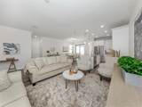 922 Venice Avenue - Photo 3