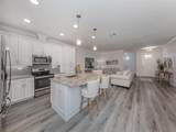922 Venice Avenue - Photo 8