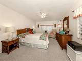 806 Capri Isles Boulevard - Photo 14