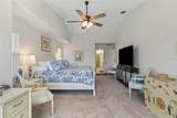 174 Southampton Place - Photo 17
