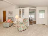 423 Pirates Point - Photo 11