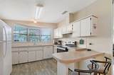 738 Riverview Circle - Photo 5