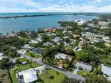 32 Bay Avenue - Photo 35