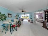818 Wexford Boulevard - Photo 5