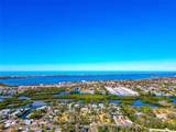 950 Oxford Drive - Photo 42