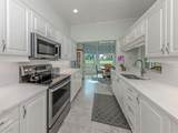 417 Wellington Court - Photo 14