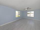 908 Villas Drive - Photo 14