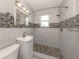 908 Villas Drive - Photo 17