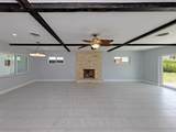 908 Villas Drive - Photo 45