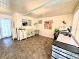 805 Waterway - Photo 12