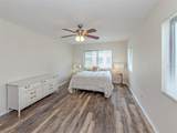 808 Capri Isles Blvd - Photo 15