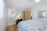 1027 Beach Manor Circle - Photo 31