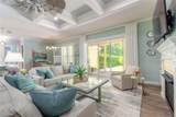 1924 Tabby Way - Photo 8