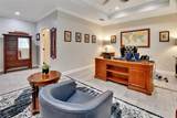 407 Douglas Street - Photo 29