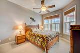 300 Quay Assisi Court - Photo 37