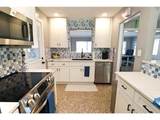 402 Lincoln Avenue - Photo 17