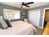 402 Lincoln Avenue - Photo 26