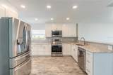 325 Causeway - Photo 4