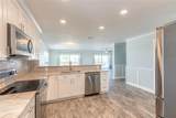 325 Causeway - Photo 6