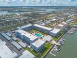 315 Causeway - Photo 37
