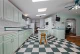 709 Helmsmen Lane - Photo 14